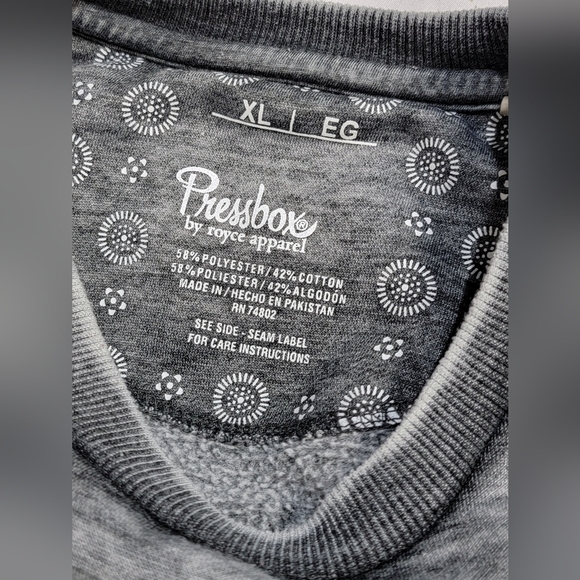 Pressbox By Royce Apparel Gray University of Iowa Game Day Sweatshirt Size XL - Picture 2 of 9